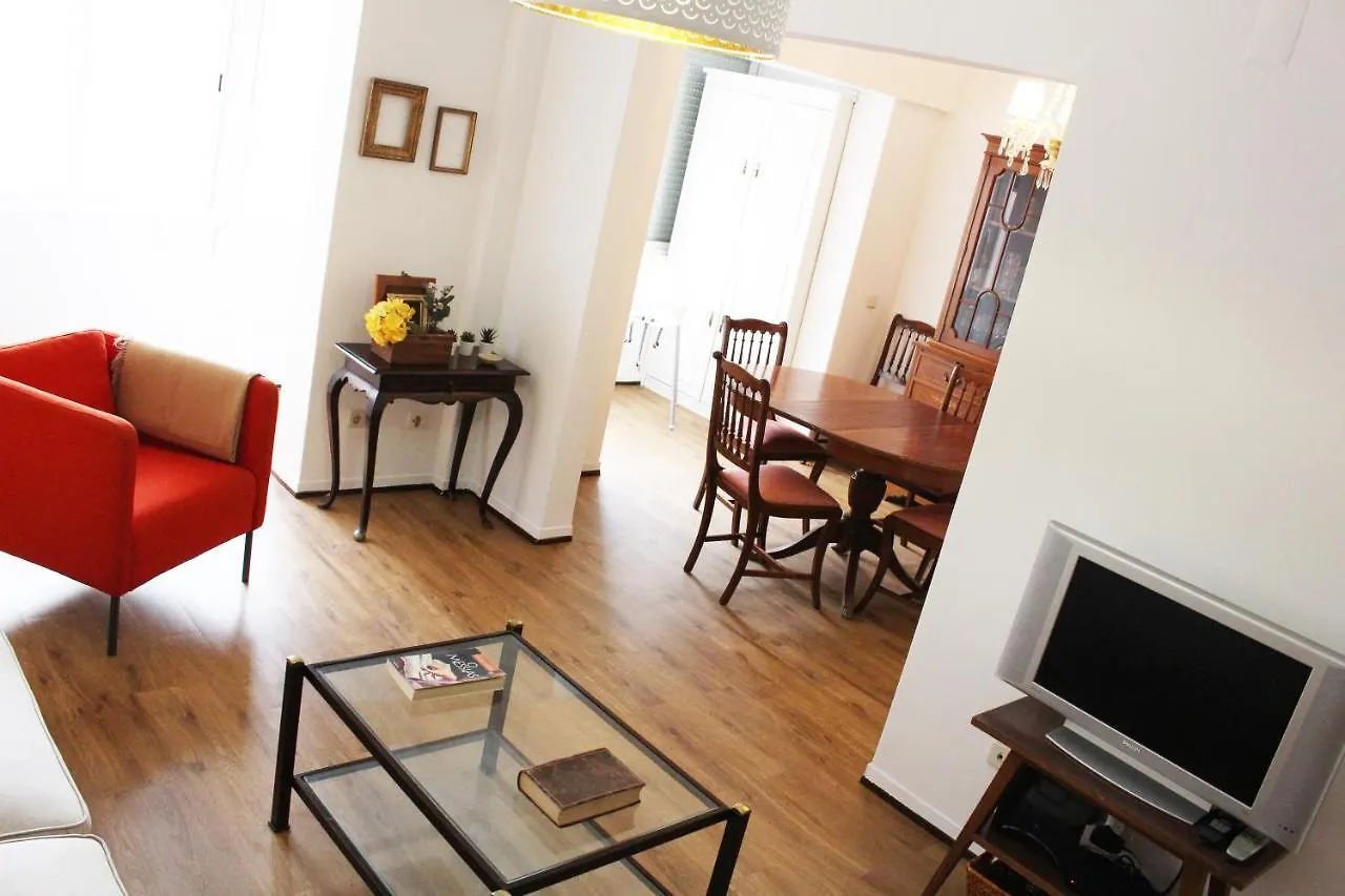 Rocha Apartment - Sunny & Cousy 2 Bedrooms In Campo De Ourique Lisboa